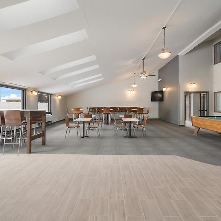 Econo Lodge Williston Εξωτερικό φωτογραφία