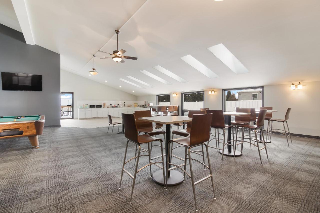 Econo Lodge Williston Εξωτερικό φωτογραφία
