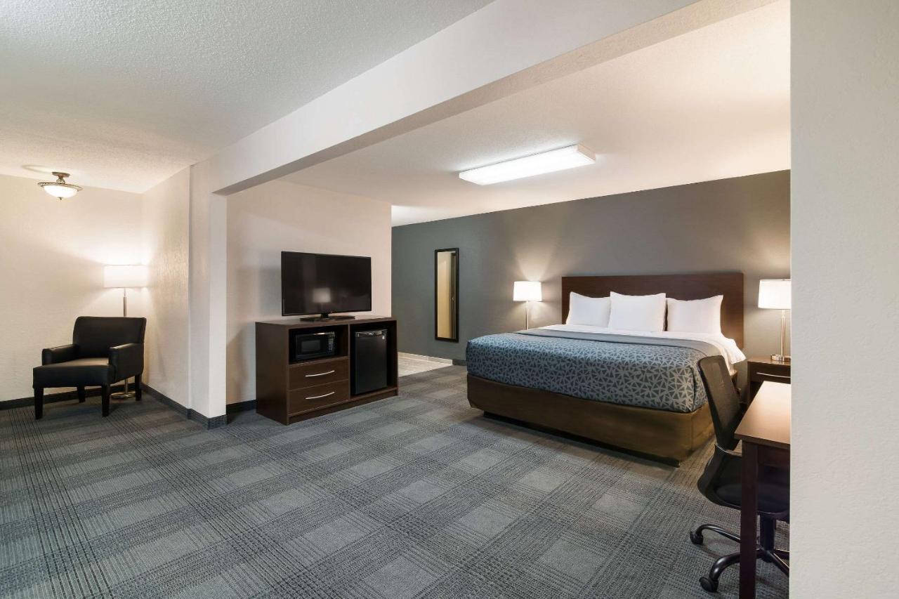 Econo Lodge Williston Εξωτερικό φωτογραφία